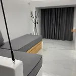 Nikoletta Aparthotel 4*