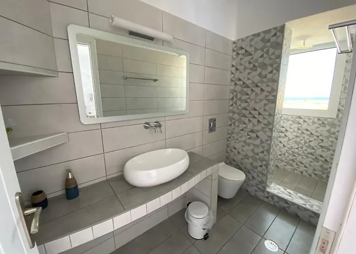 Aparthotel Nikoletta 4*