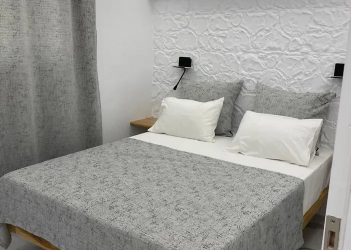 Aparthotel Nikoletta 4*