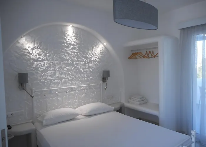 Aparthotel Nikoletta 4*