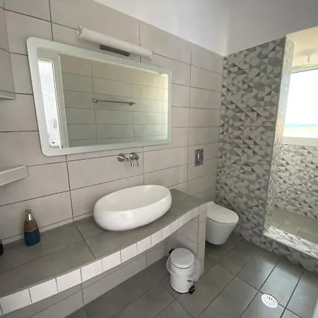 公寓式酒店 尼克莱塔一室公寓酒店 4*