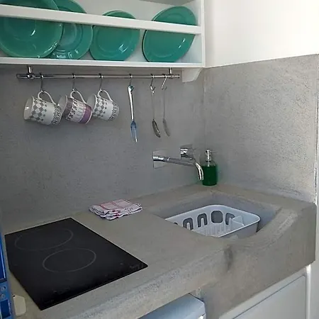 Nikoletta Apart Otel 4*