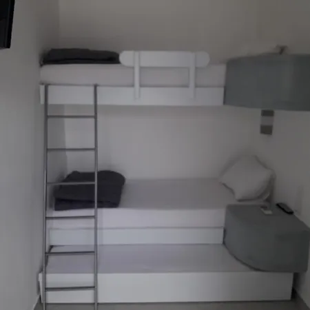 尼克莱塔一室公寓酒店 公寓式酒店 4*